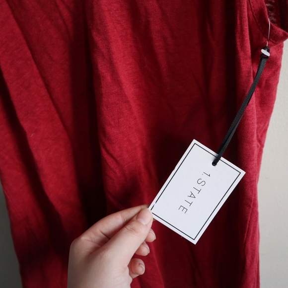 ✨NWT✨1.State Twist Strap Vneck Tank - Picture 5 of 6